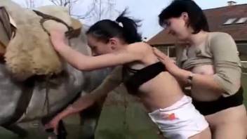 Outdoor trio adventure with fervent oral action and extras